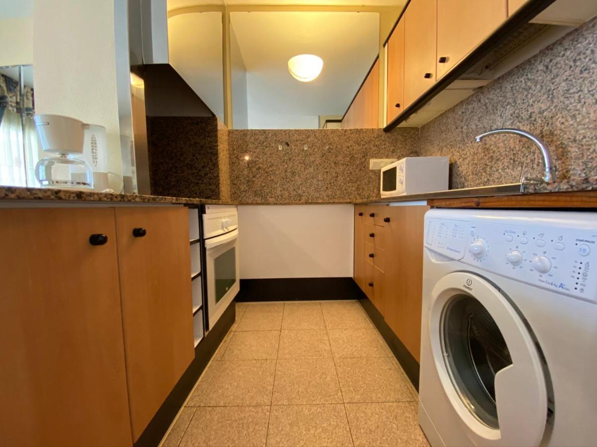 Salou, Zona Cerca De Paseo Jaime I Apartman Kültér fotó
